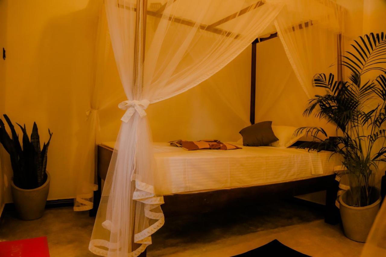 Ruwan Jungle Homestay Мирисса Экстерьер фото