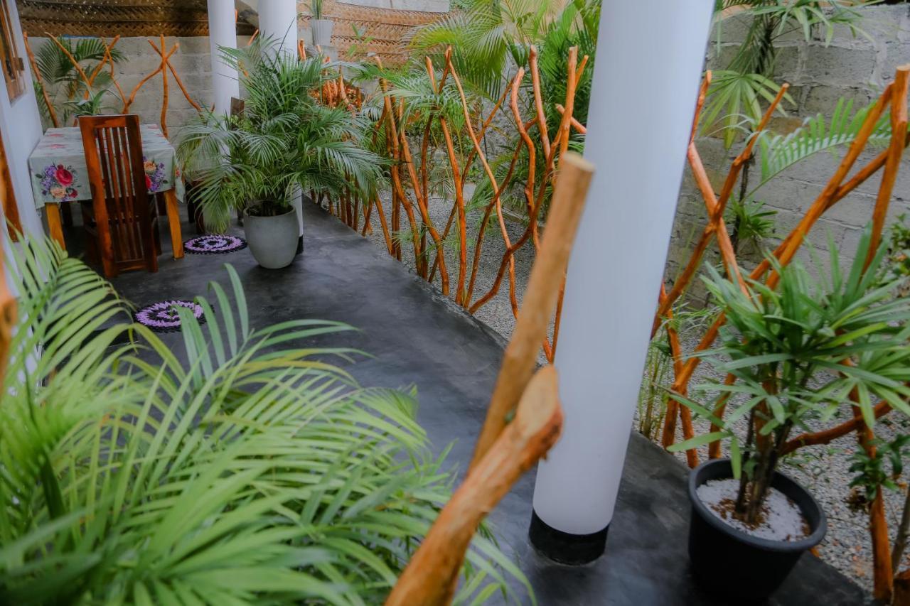 Ruwan Jungle Homestay Мирисса Экстерьер фото