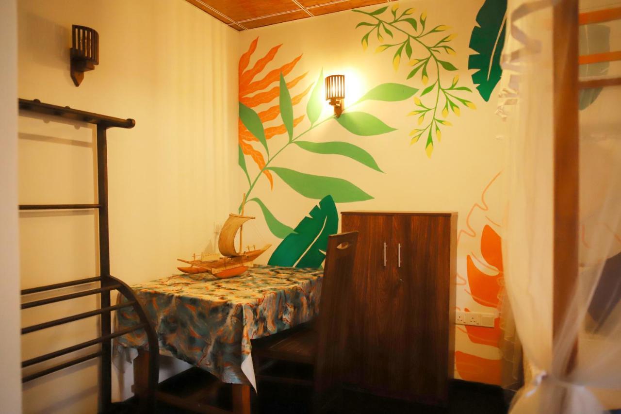 Ruwan Jungle Homestay Мирисса Экстерьер фото