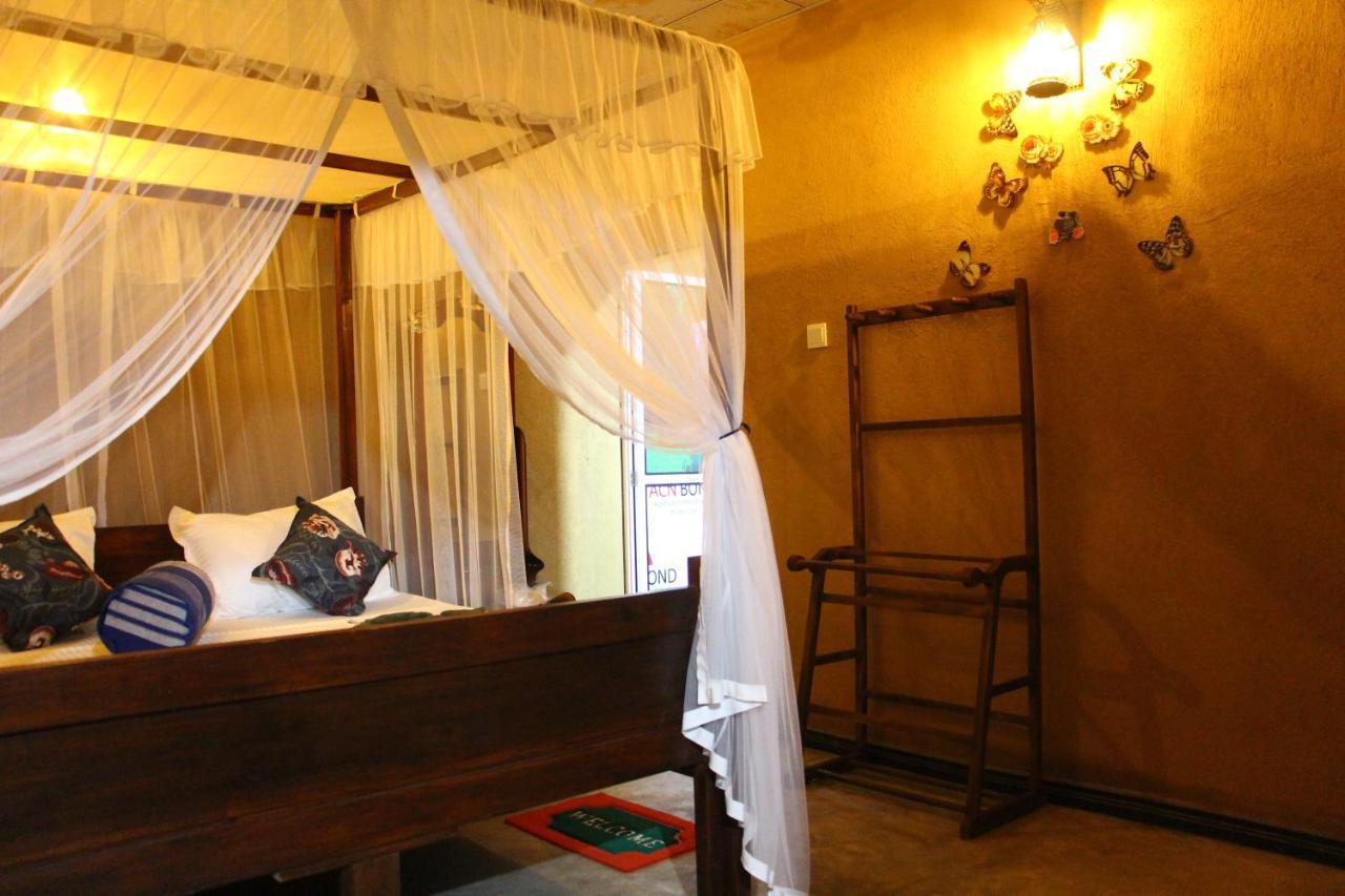 Ruwan Jungle Homestay Мирисса Экстерьер фото